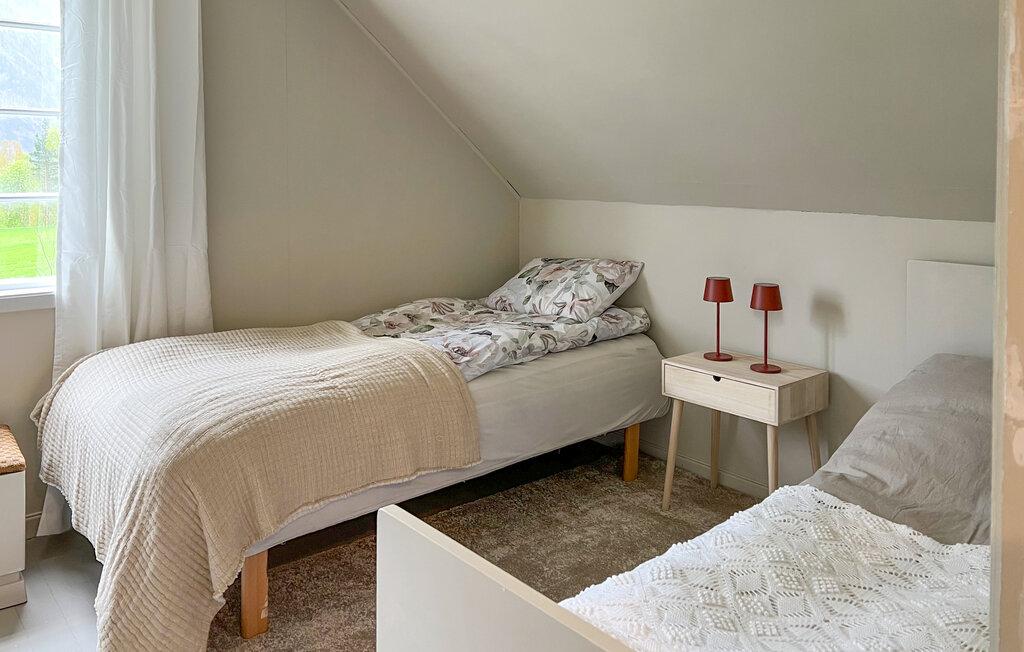 Semesterhus - Eikesdal , Norge - N28170 20