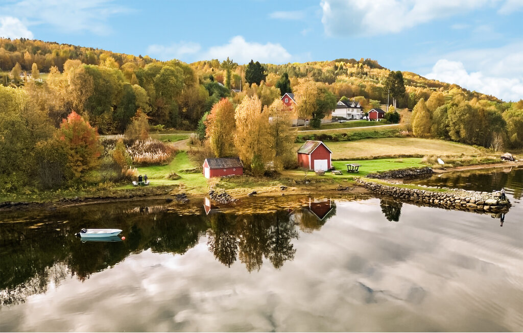 Genießen Sie erholsame Urlaubstage am Fjord und entdecken Sie die eindrucksvolle Natur Westnorwegens.

Freuen Sie sich auf einen naturnahen Aufenthalt in diesem Ferienhaus, die Ihnen eine Küche biet..