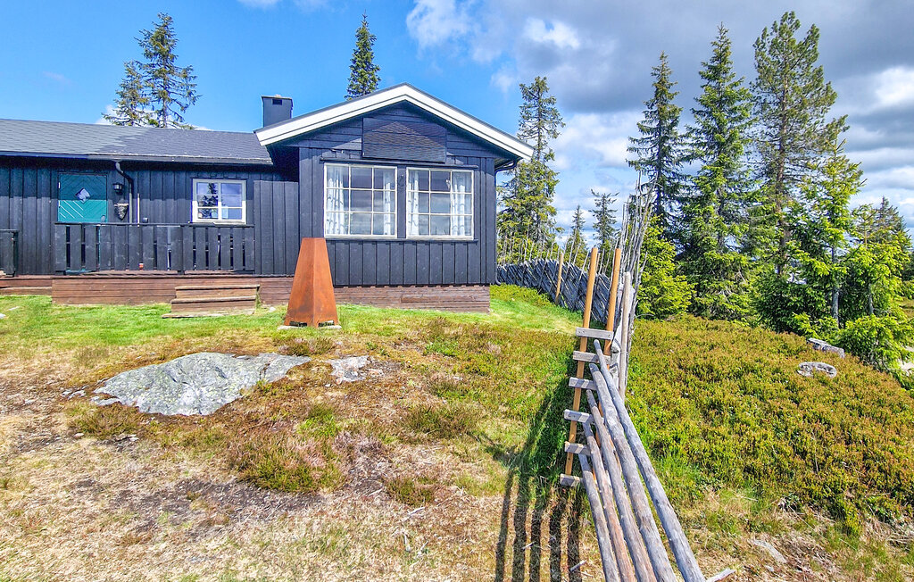 Feriehus - Hamar/Vang på Hedmarken , Norge - N30273 1