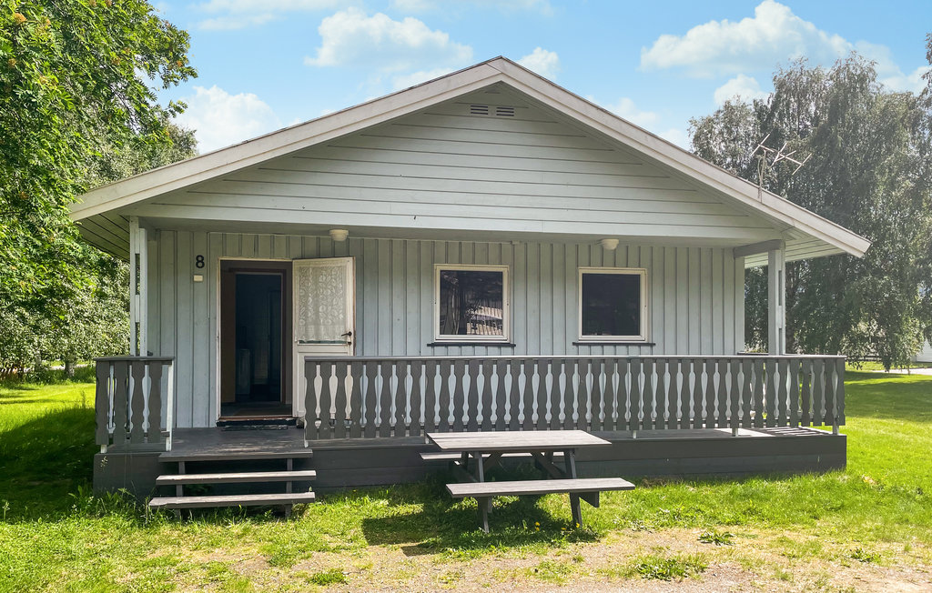 Nutzen Sie dieses Ferienhaus nahe dem Fluss als einen idealen Ausgangspunkt für Ihre Erkundungen in den Nationalparks. 

Sind Sie auf der Suche nach einem Ferienhaus für einen schönen Bergurlaub mi..