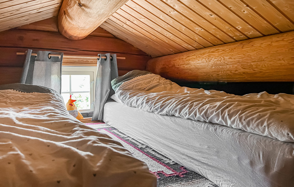 Verbringen Sie in diesem Ferienhaus einen unvergesslichen Urlaub inmitten herrlicher Natur.

Das einladende Haus empfängt Sie in wunderbarer Lage für Outdoor-Aktivitäten. Genießen Sie in den anspr..