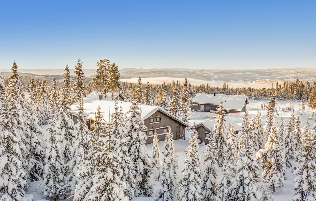 Verbringen Sie Ihren nächsten Urlaub in diesem großen und wunderschönen Ferienhaus auf Hafjell.

Freuen Sie sich auf schöne und aktive Urlaubstage in einem Ferienhaus mit komfortabler Einrichtung ..