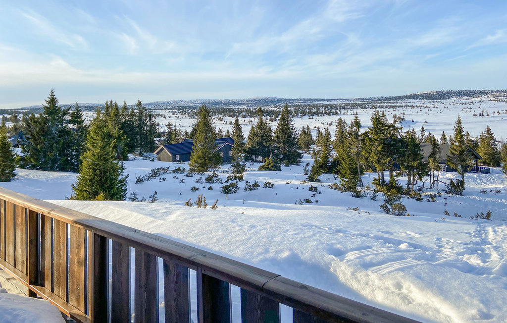 Verbringen Sie eine wunderbare Zeit mit der Familie in diesem komfortablen Ferienhaus mit Wellness.

Das einladende Ferienhaus empfängt Sie in idyllischer Lage, hier können Sie den Blick weit über ..