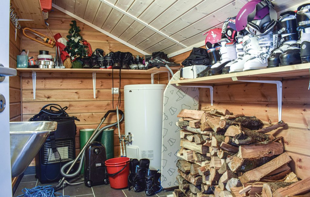 Semesterhus - Åseral/Ljosland , Norge - N34348 23