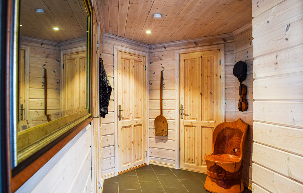 Semesterhus - Froland/Vågsdalsfjorden , Norge - N34223 21