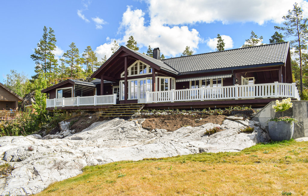 Feriehus - Sannidal, Eikenes hyttegrend , Norge - N35547 2