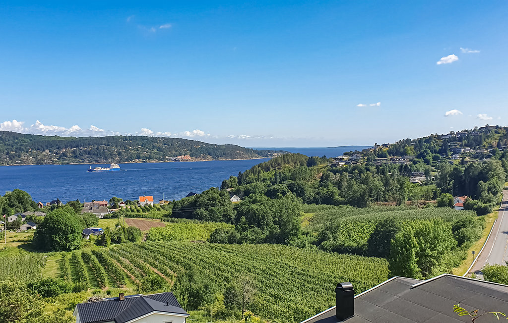 Feriehus - Svelvik , Norge - N37403 3