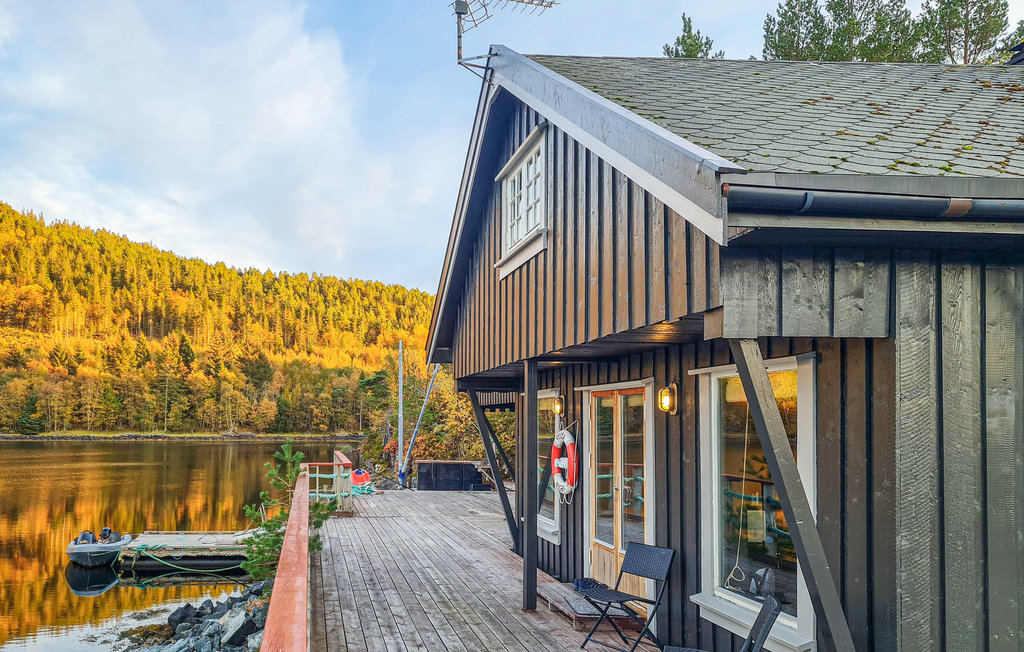 Semesterhus - Fosen/Lysøysundet , Norge - N38068 1