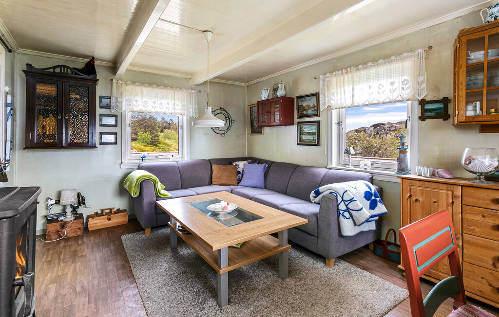 Semesterhus - Kvalværøya/Frøya , Norge - N38583 4