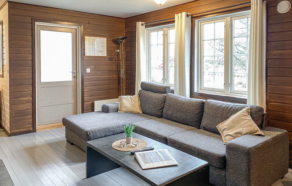 Semesterhus - Offersøy/Hinnøya , Norge - N39192 12