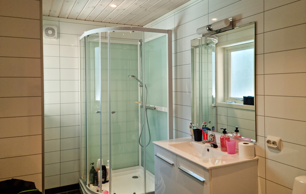 Feriehus - Lyngdal , Norge - NVK176 18