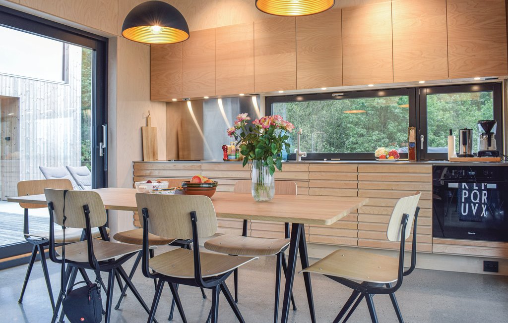 Feriehus - Lyngdal , Norge - NVK062 13