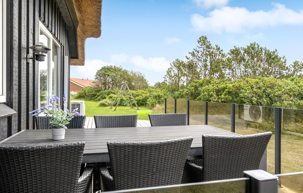 Semesterhus - Vejers Strand , Danmark - P32983 15