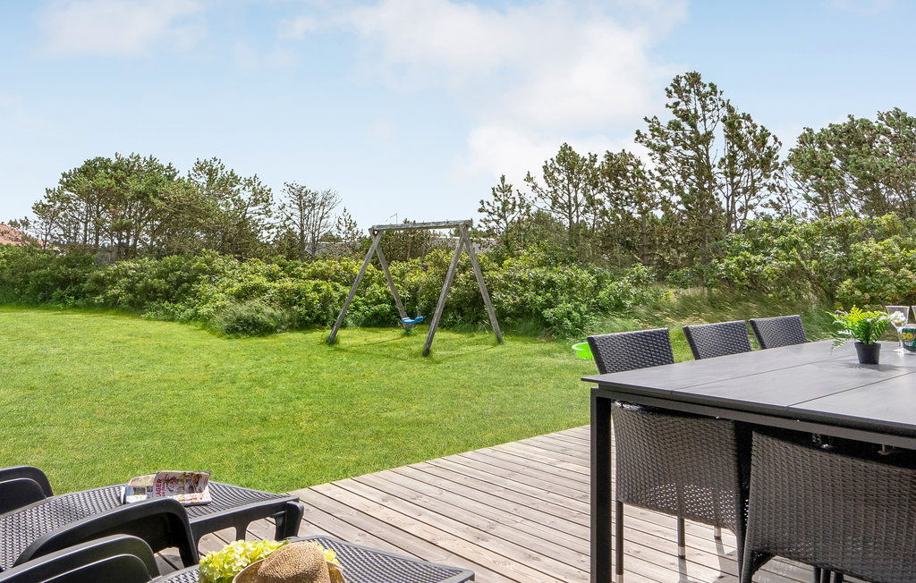 Semesterhus - Vejers Strand , Danmark - P32983 16