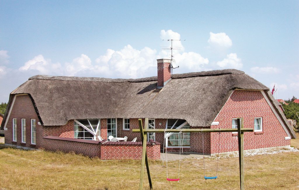 Feriehuse - Blåvand , Danmark - P32071 1