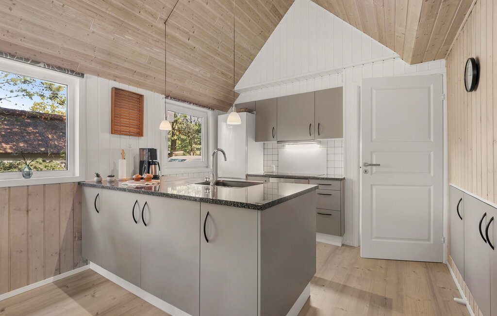 Feriehus - Vejers Strand , Danmark - P32715 7