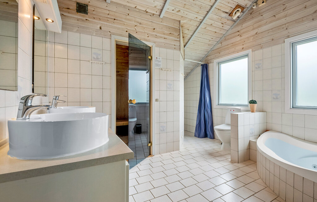 Feriehus - Blåvand , Danmark - P32520 24