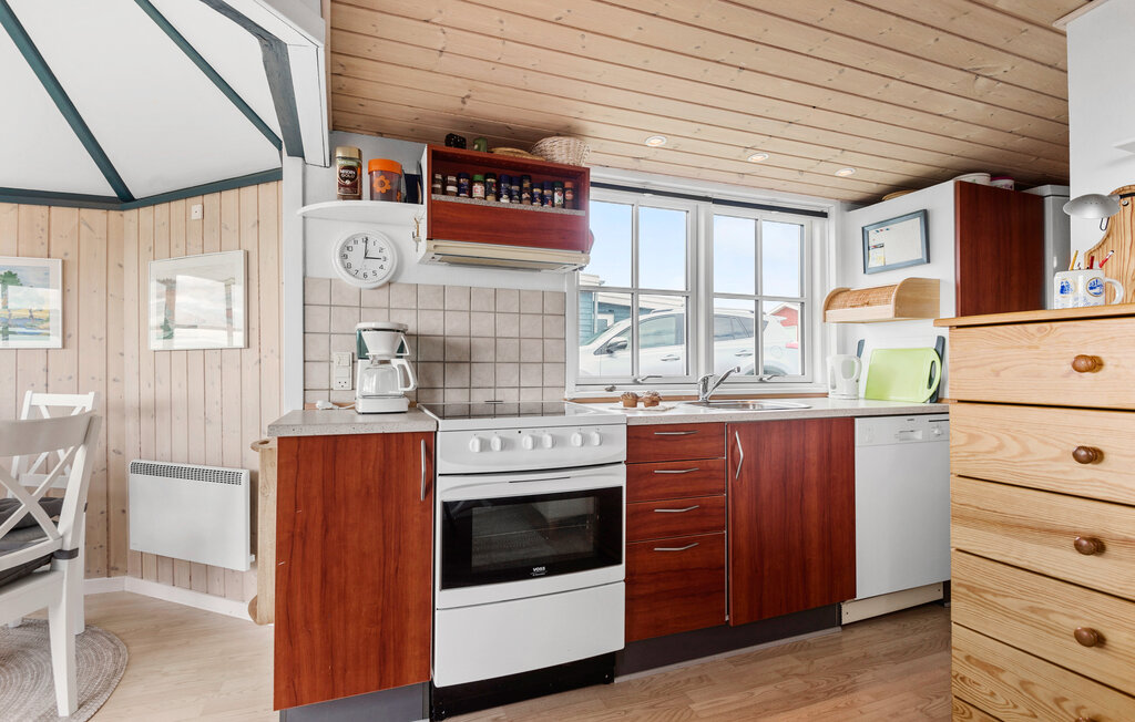 Semesterhus - Sjelborg Strand , Danmark - P33060 6