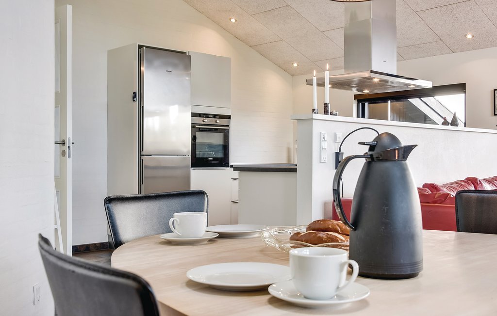 Semesterhus - Henne Strand , Danmark - P42177 22