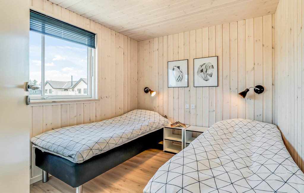 Semesterhus - Houstrup , Danmark - P42506 19