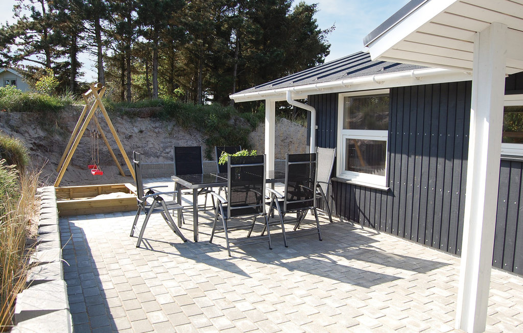 Semesterhus - Henne Strand , Danmark - P42500 13