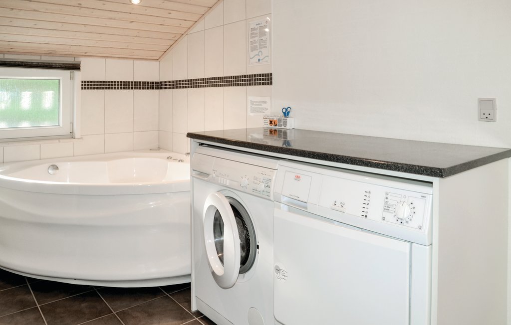 Semesterhus - Henne Strand , Danmark - P42500 20