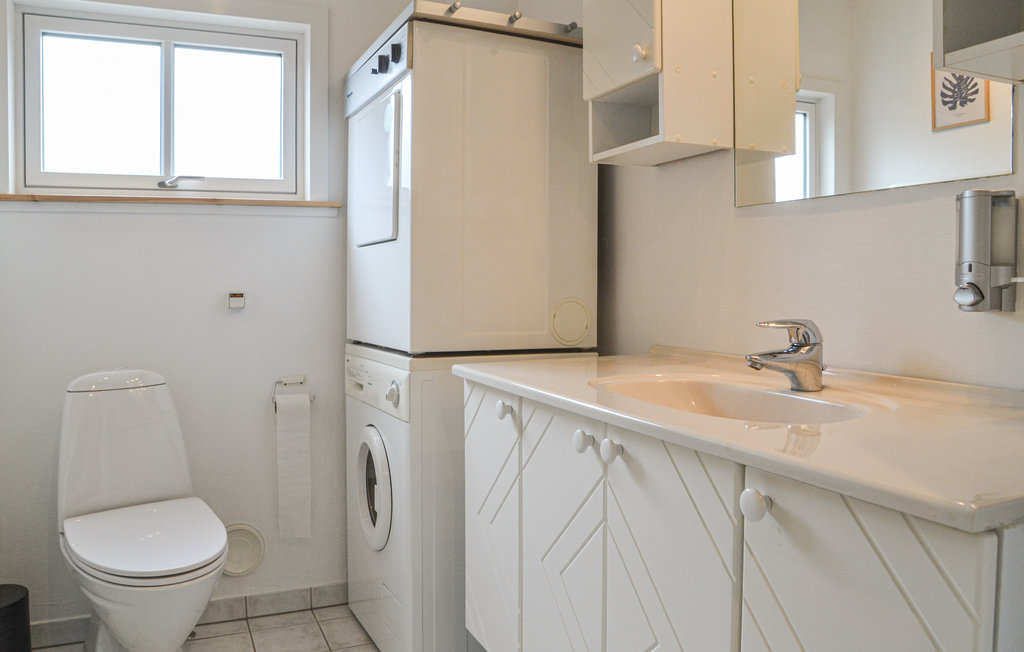 Feriehuse - Henne , Danmark - P42490 22