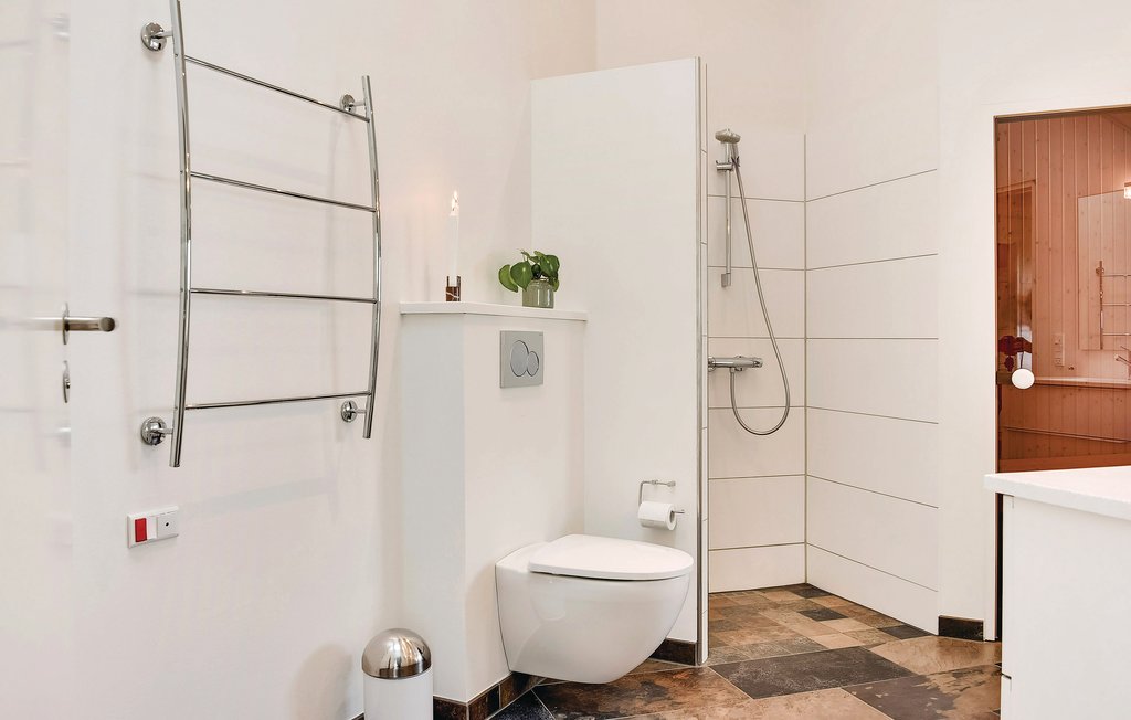 Semesterhus - Henne Strand , Danmark - P42177 42