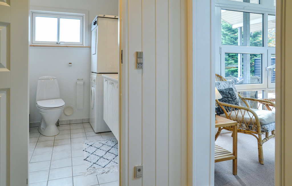 Feriehuse - Henne , Danmark - P42490 24