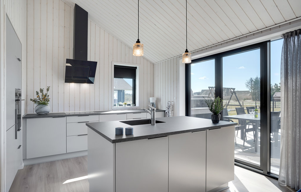 Feriehuse - Henne , Danmark - P42498 7