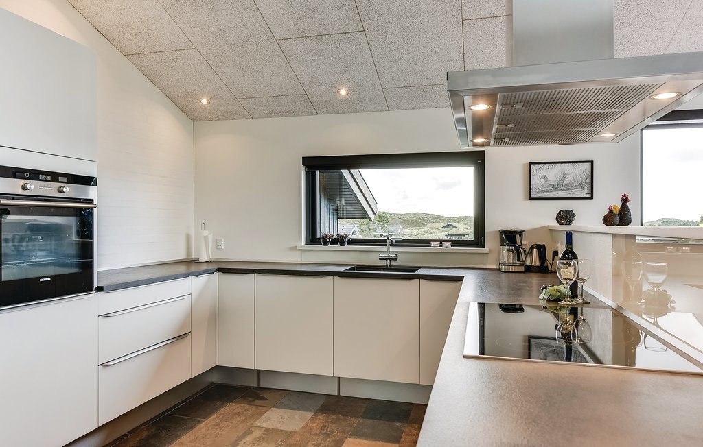 Semesterhus - Henne Strand , Danmark - P42177 31