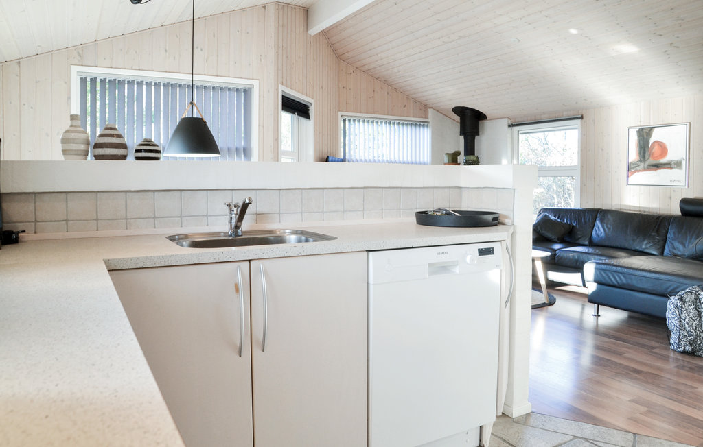 Semesterhus - Henne Strand , Danmark - P42500 15