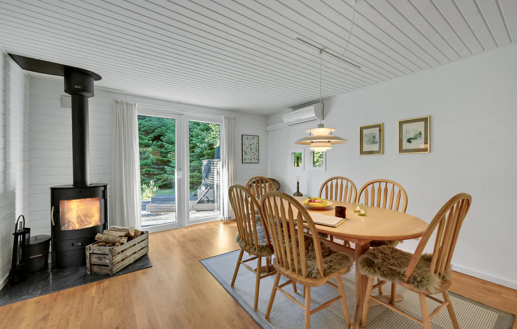 Feriehuse - Henne , Danmark - P42490 3