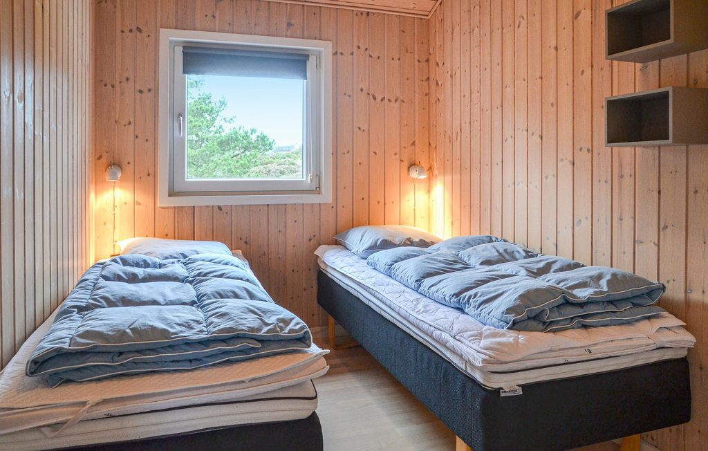 Feriehuse - Henne Strand , Danmark - P42028 17