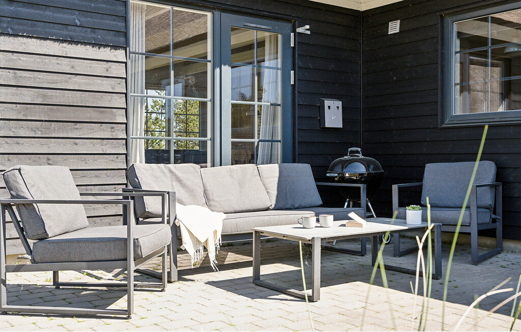 Feriehuse - Henne Strand , Danmark - P42657 10