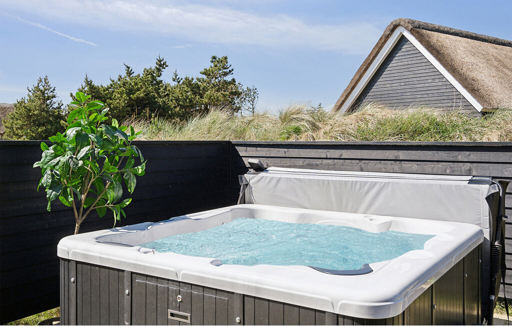 Feriehuse - Henne Strand , Danmark - P42657 14