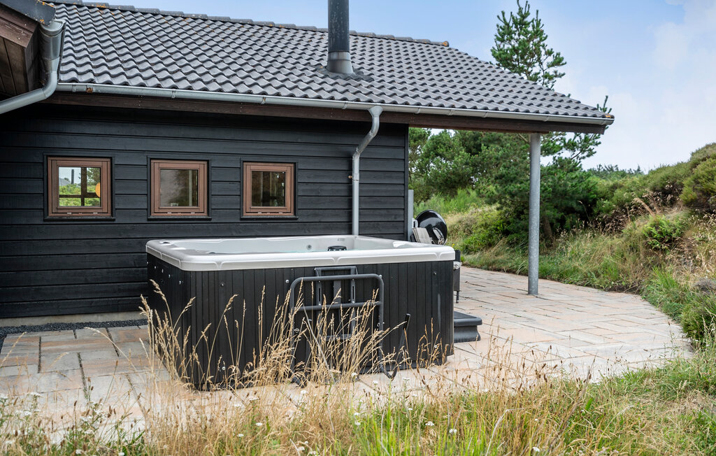 Semesterhus - Henne Strand , Danmark - P42525 9