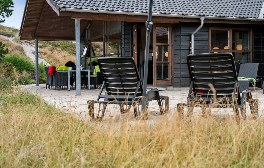 Semesterhus - Henne Strand , Danmark - P42525 15