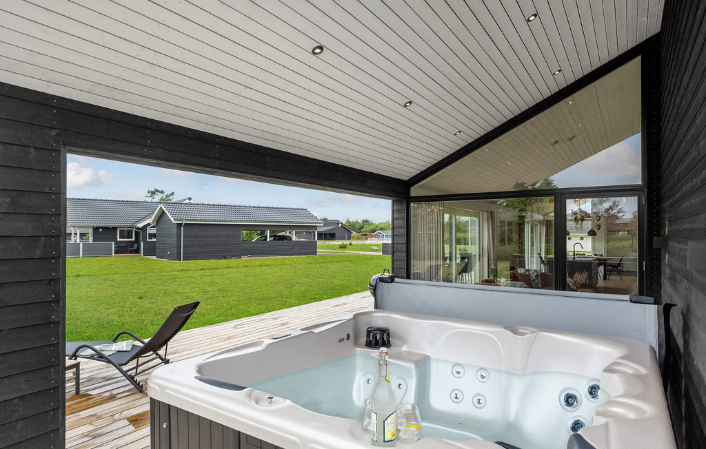 Semesterhus - Bork Havn , Danmark - P52479 2