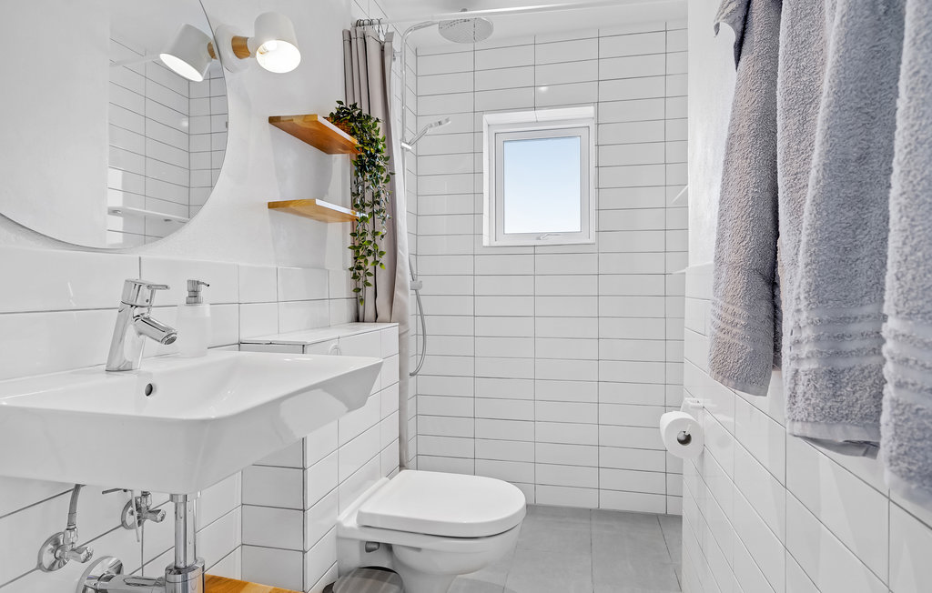 Semesterhus - Hvide Sande , Danmark - P62004 24