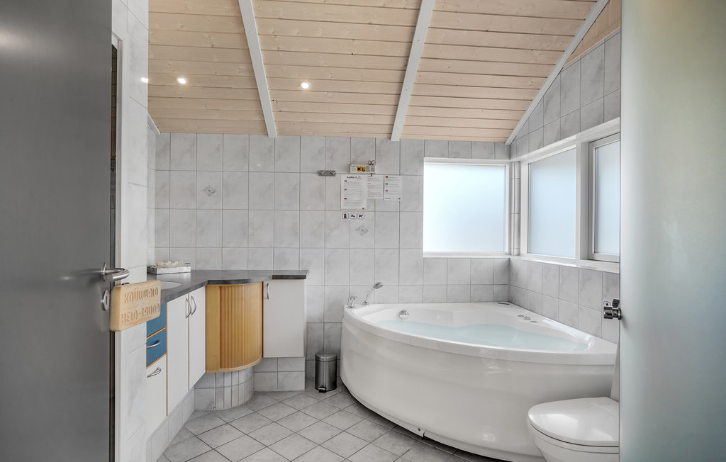 Feriehus - Bjerregård , Danmark - P62768 8