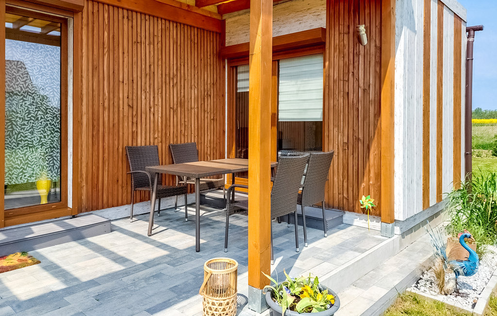 Verbringen Sie schöne Urlaubstage in diesem einladenden Ferienhaus 

In kurzer Entfernung zum Küstendorf Ustronie Morskie und in Gehweite zum Bach Czerwona, finden Sie dieses kinderfreundliche Ferie..