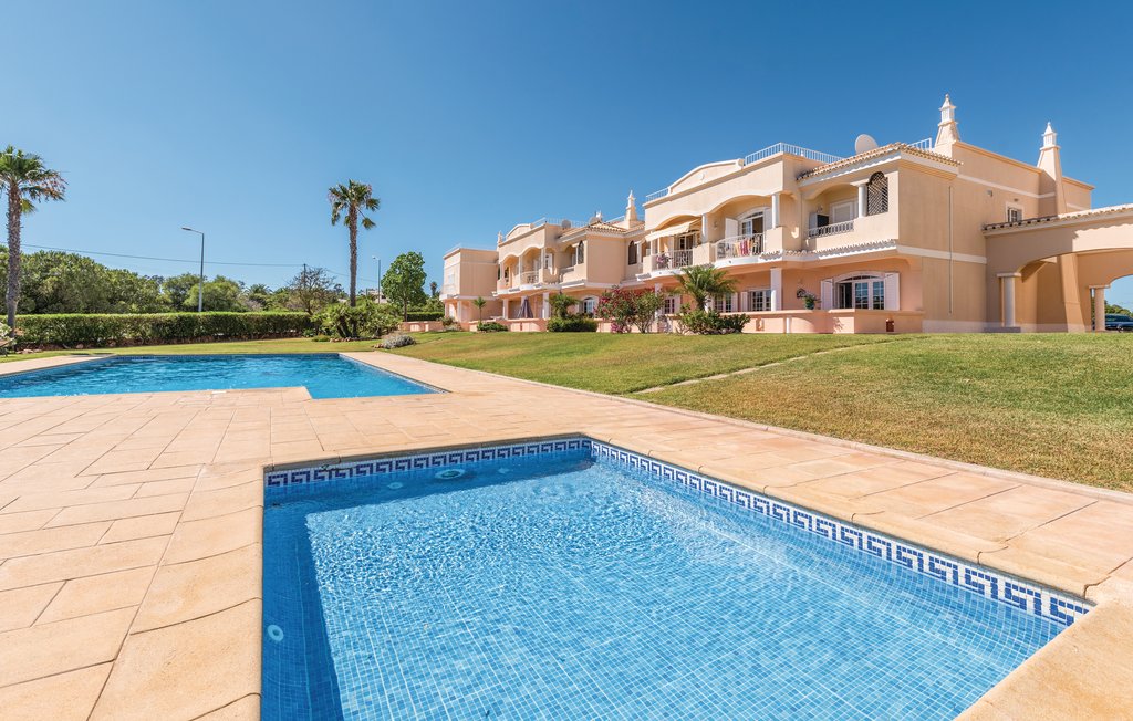 Holiday rental Lagoa , Portugal PTA068 Novasol