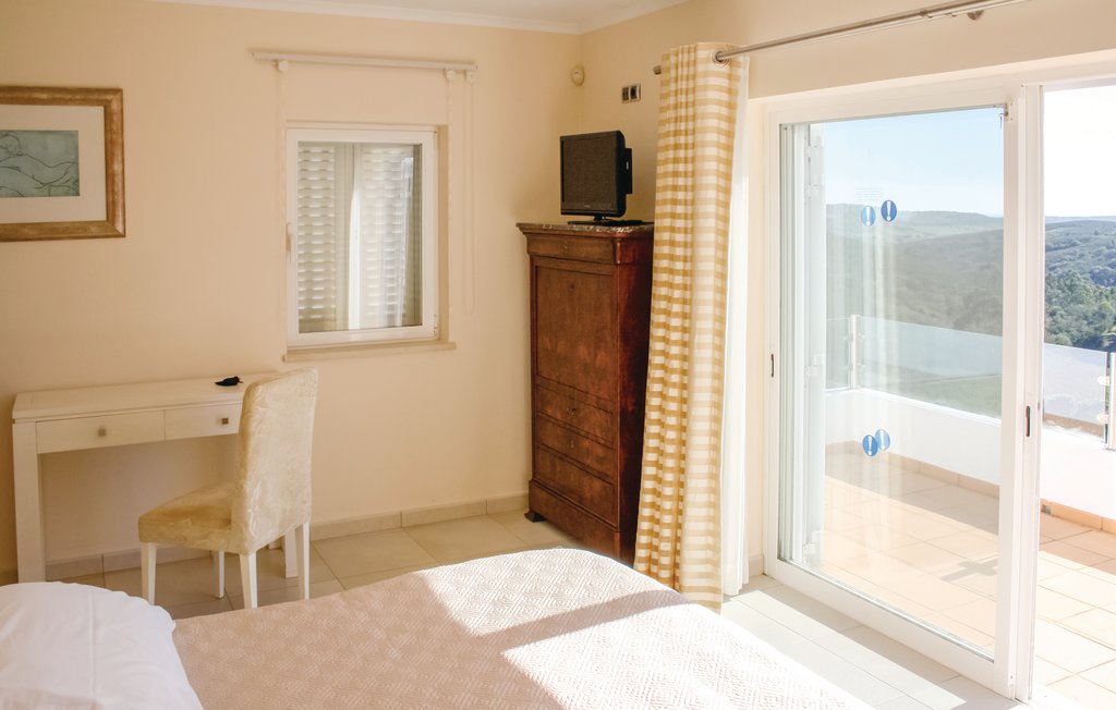 Semesterhus - Budens , Portugal - PTA078 19