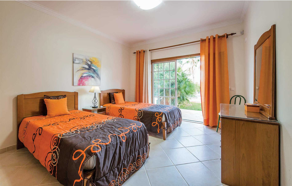 Ferienhaus - Boliqueime , Portugal - PTA240 24