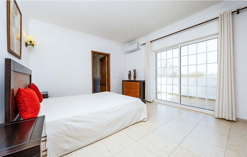 Feriehus - Guia , Portugal - PTA197 25