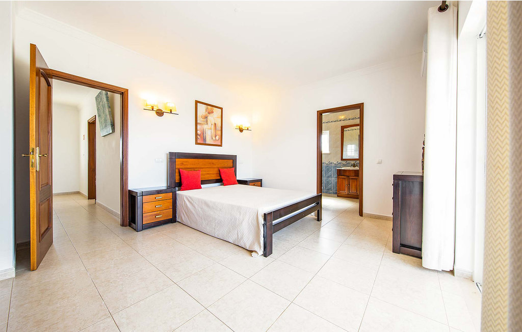 Feriehus - Guia , Portugal - PTA197 24