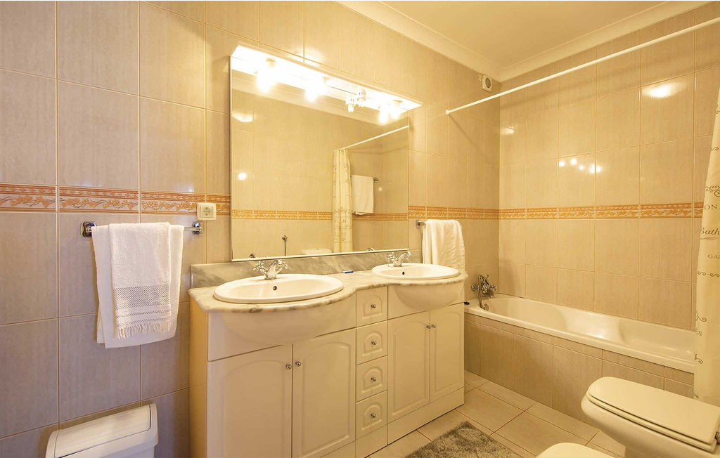 Ferienhaus - Lagoa , Portugal - PTA435 26