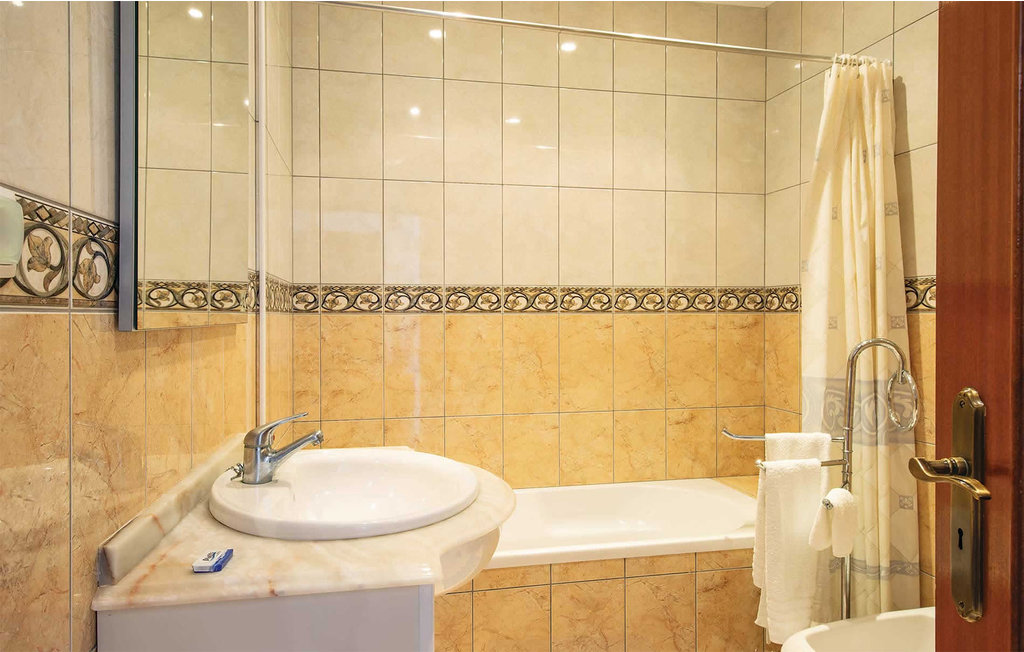 Ferienhaus - Lagoa , Portugal - PTA435 28