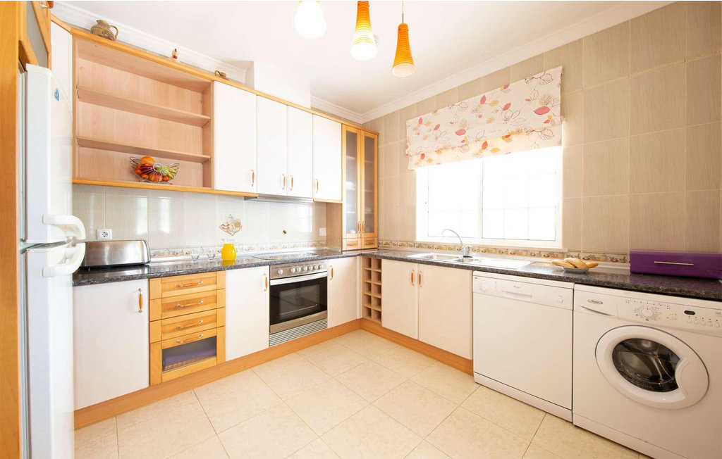 Feriehus - Guia , Portugal - PTA197 16